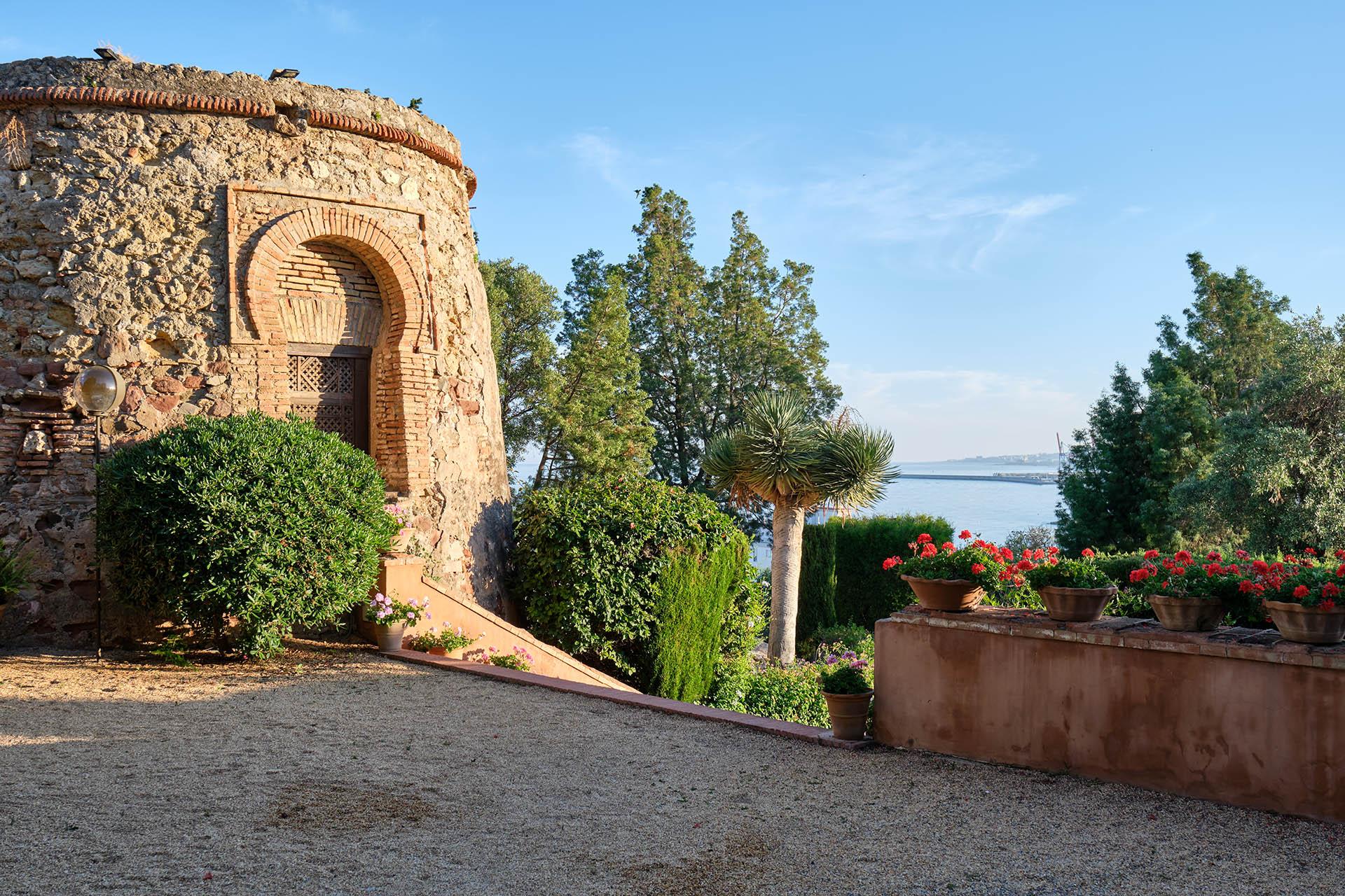Soho Boutique Castillo De Santa Catalina - Adults Recommended Málaga Exterior foto The entrance to the castle